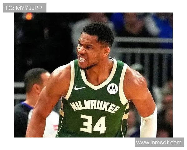 雄鹿再胜尼克斯,字母哥连续两场30+表现引爆全场