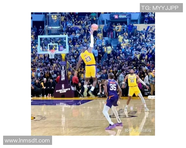 太阳队签下前湖人球员,球队阵容注入新鲜动力